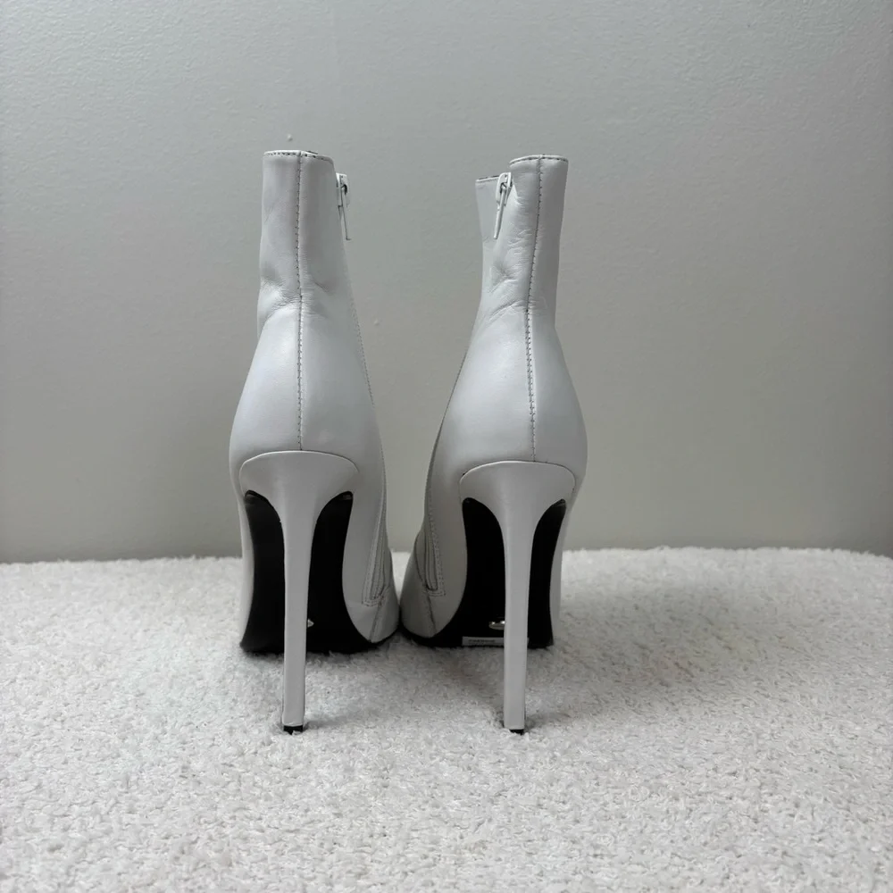Tony Bianco Boots 7.5 White Capretto Freddie Leather‎ Side Zip Stiletto Ankle